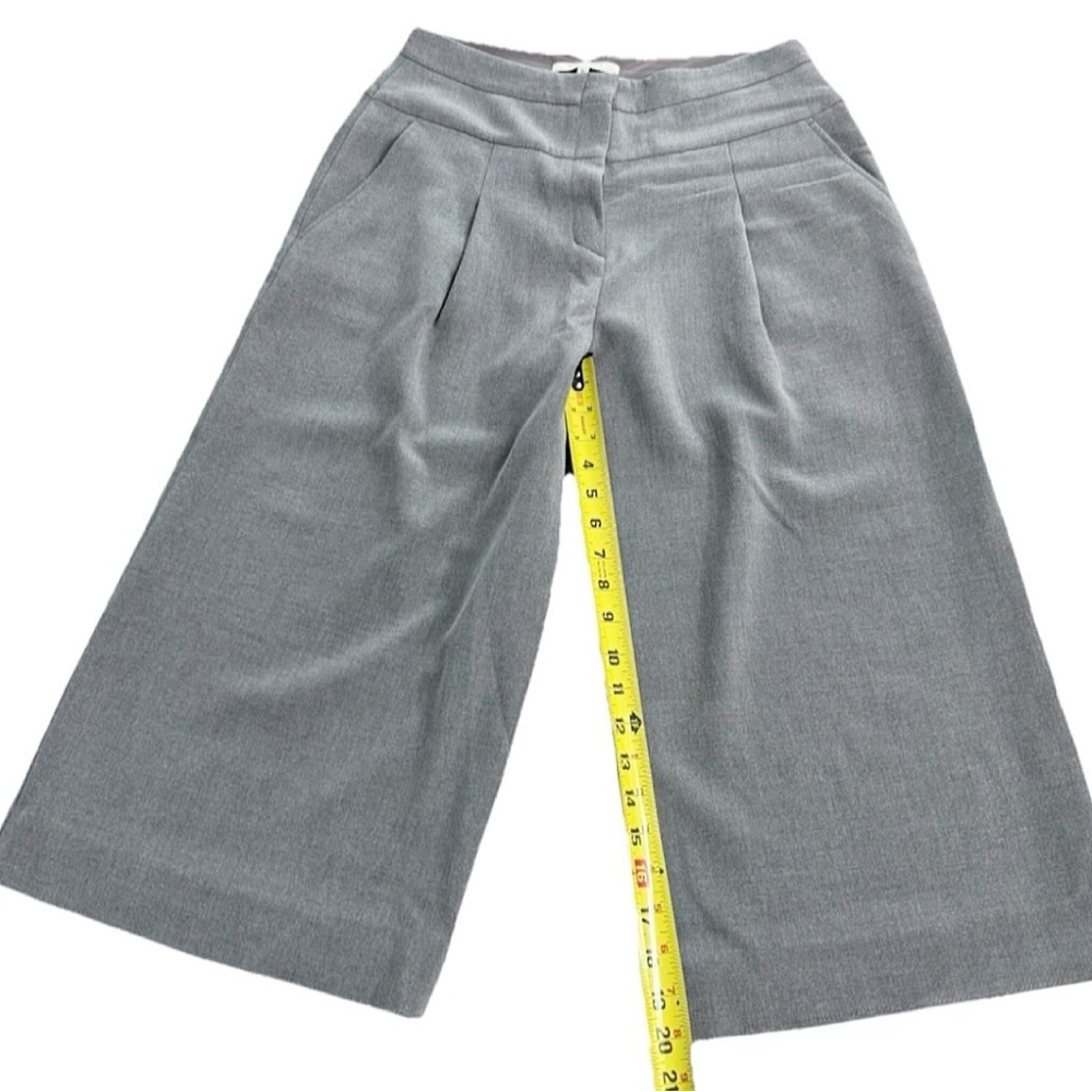 BCBG Max Azria Runway Pants Size 6 Gray Wide Leg Cropped High Rise - Picture 10 of 11